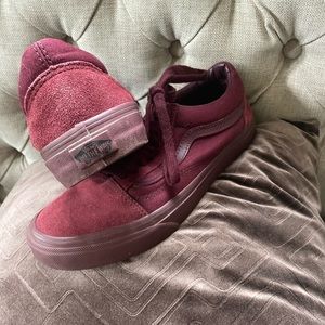 Vans off the Wall burgundy sneakers size 8.5